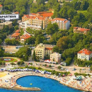 Apartment Nena With Private Free Parking, Opatija